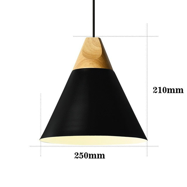 LED-Lampe aus Holz