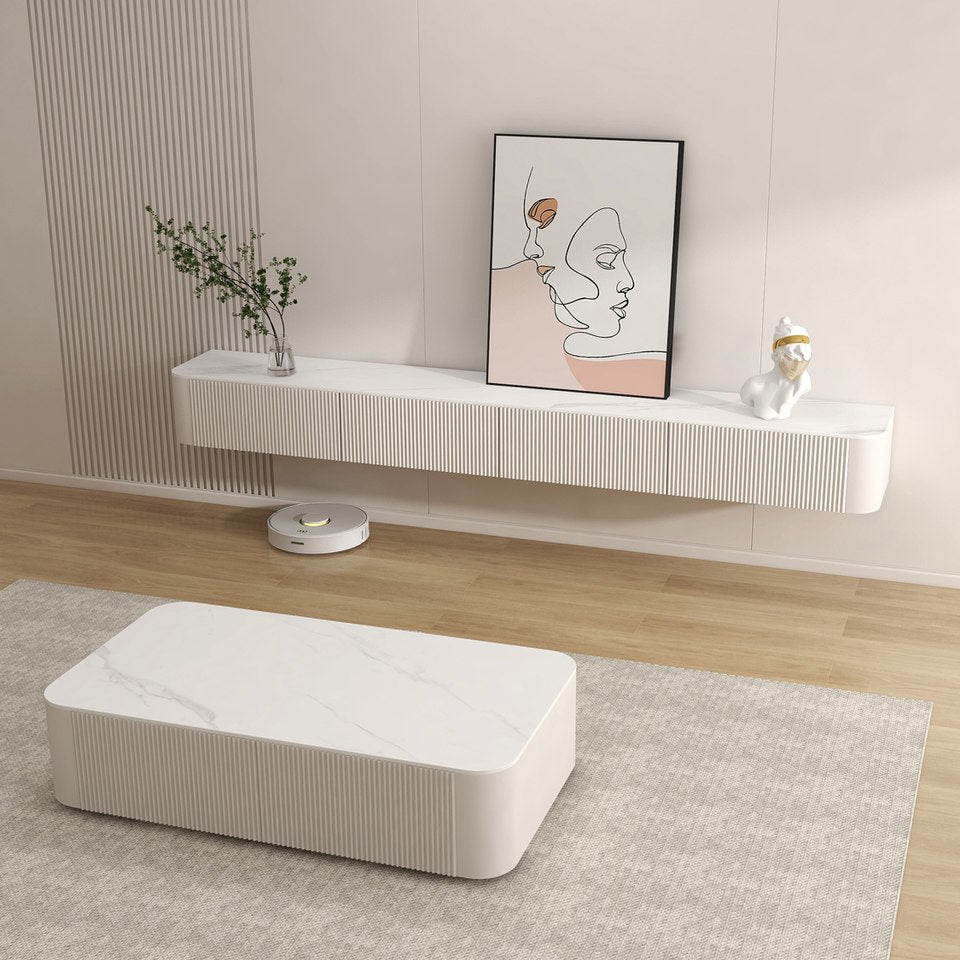 Tischset mit schwimmendem TV-Ger&auml;t aus Holz