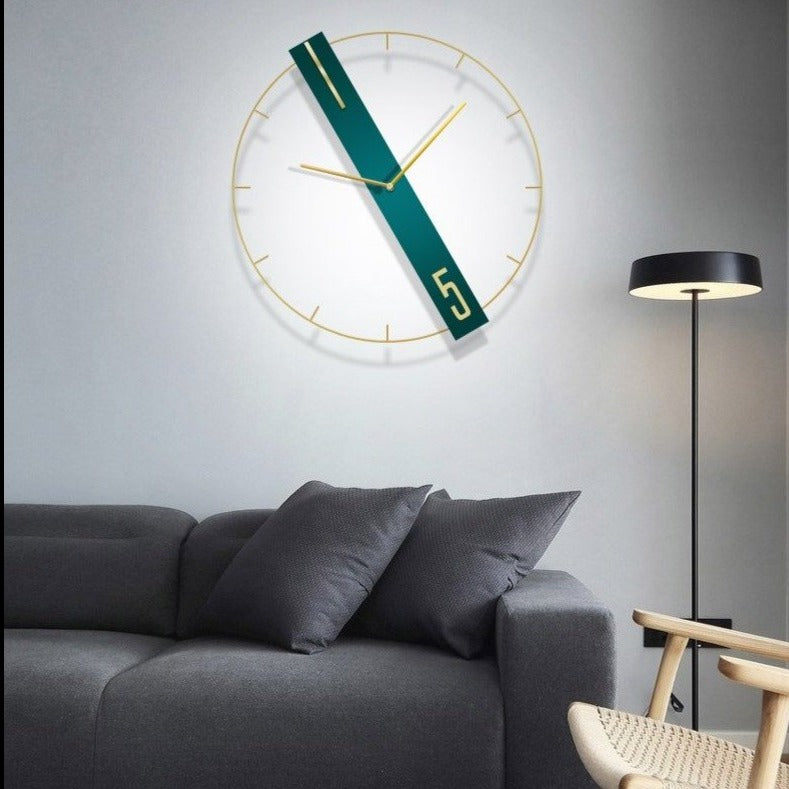 Minimalistische Wanduhr