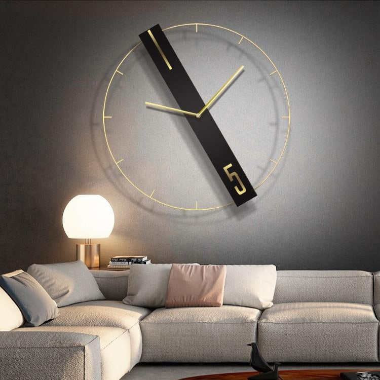 Minimalistische Wanduhr