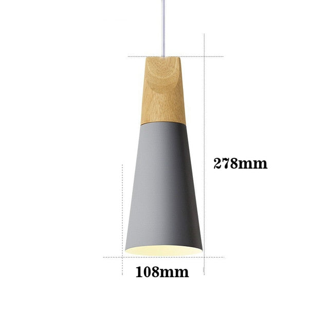 LED-Lampe aus Holz