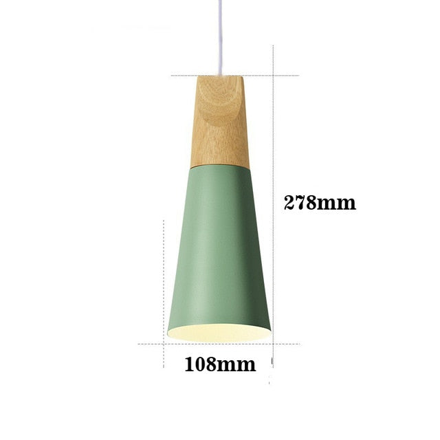 LED-Lampe aus Holz