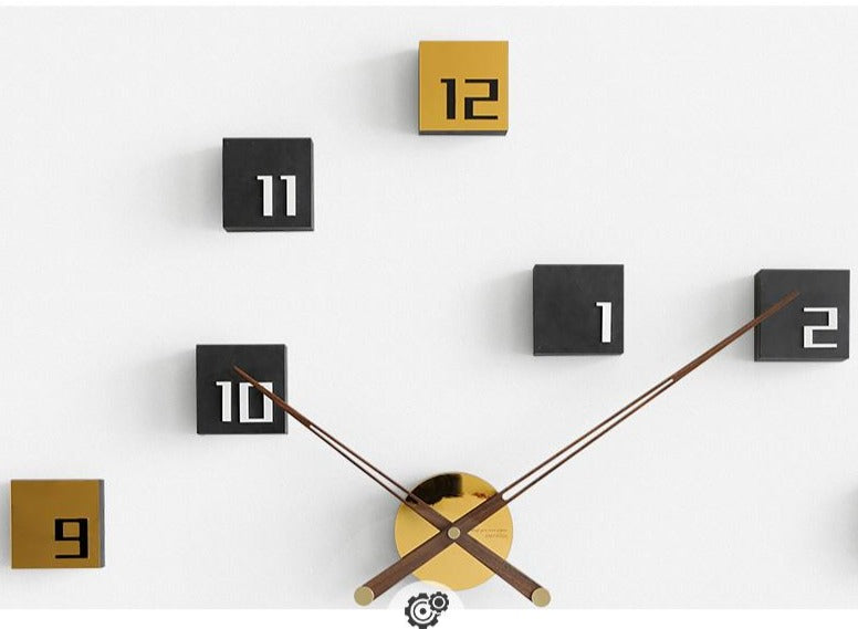 Uhr aus Polyamid-W&uuml;rfeln