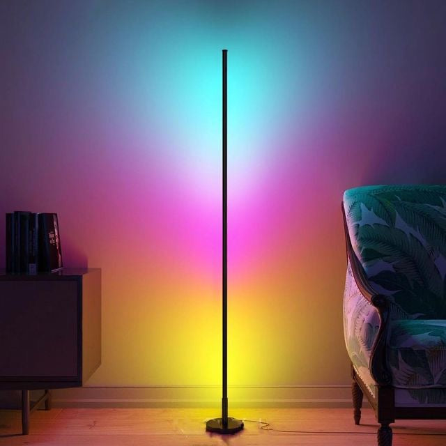 Minimalistische vloerlamp