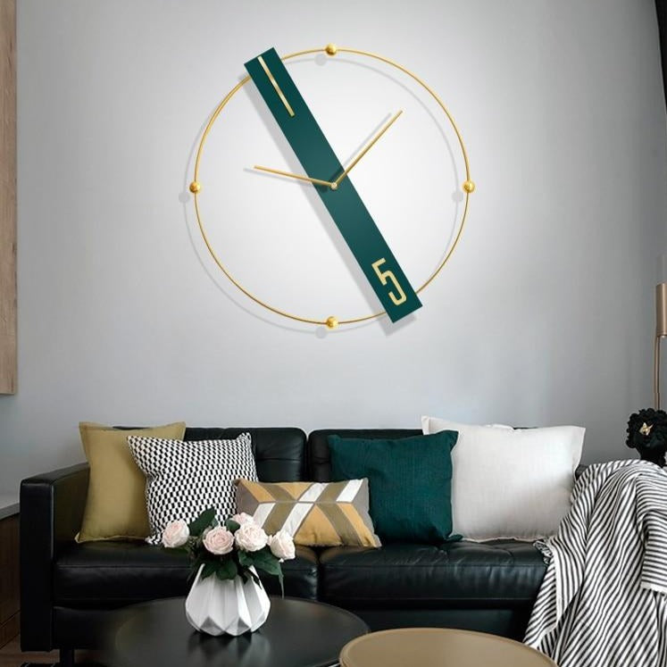 Minimalistische Wanduhr