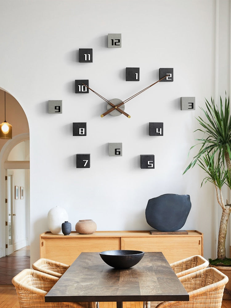 Uhr aus Polyamid-W&uuml;rfeln