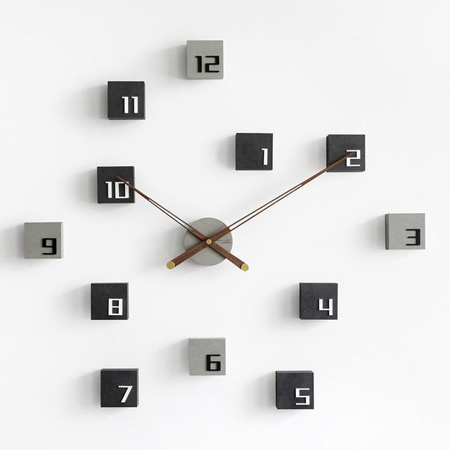 Uhr aus Polyamid-W&uuml;rfeln