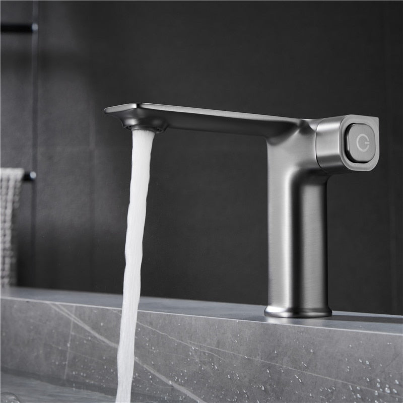 Wasserh&auml;hne Messing-Waschtischarmatur