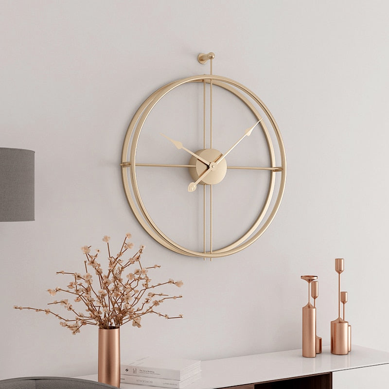 minimalistische Wanduhr